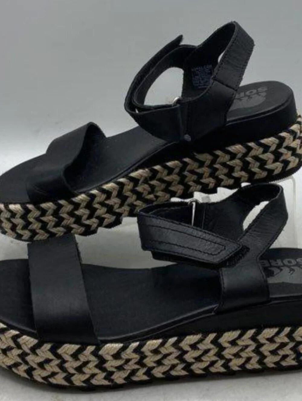 Sorel Women's Cameron™ Flatform Sandals Mixed Sizes R 8.5/ L7.5 MSRP $135